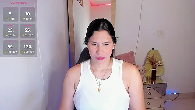Snapshot of hellensexy chatting on March 2026 10:04:01 PM hellensexy online show from March 2026 10:04:01 PM