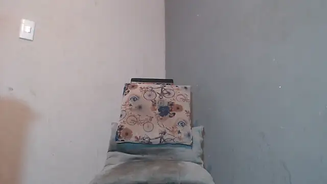 Amazing12inch online show from March 2026 12:27:01 AM