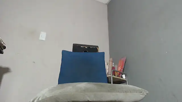 Amazing12inch online show from April 2026 02:51:02 AM