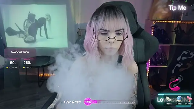 Kerry Kirk online show from November 2025 09:02:01 PM