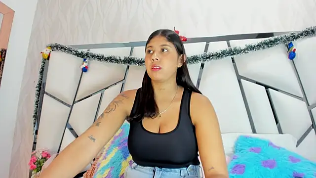  aurora18  online show from January 2026 03:21:01 AM