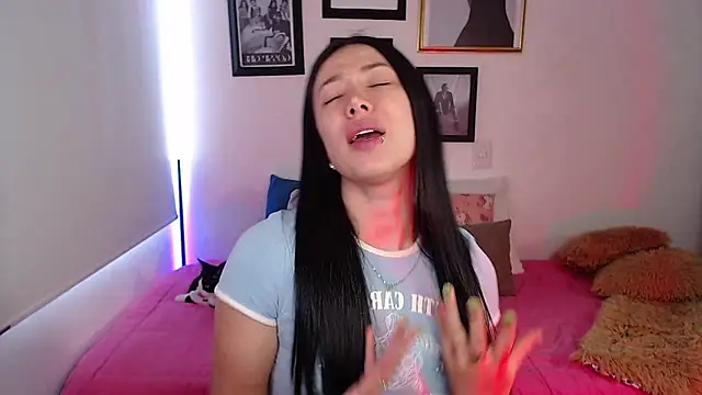 lilyy evanss online show from January 2025 09:23:02 PM