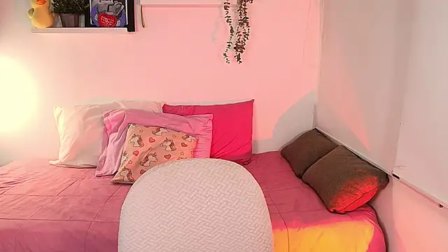 Snapshot of lilyy_evanss chatting on February 2026 11:30:02 PM lilyy evanss online show from February 2026 11:30:02 PM