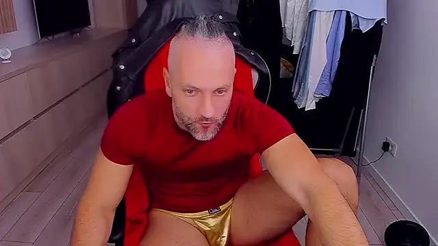 MarisMuscle online show from October 2025 07:34:01 AM