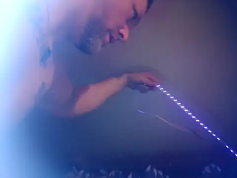 Buddy Cuck online show from November 2025 01:49:01 AM