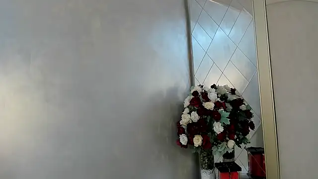 CamilaSofiia online show from September 2025 07:47:01 PM