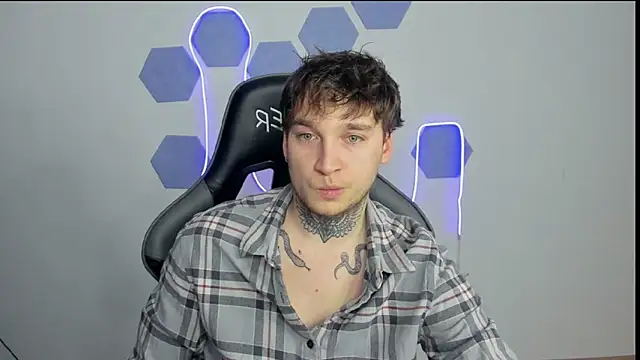 Chris Tyson online show from December 2024 12:34:01 AM