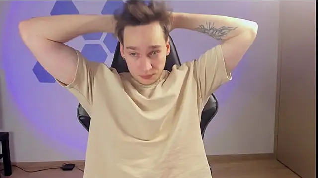 Chris Tyson online show from January 2025 08:09:01 PM