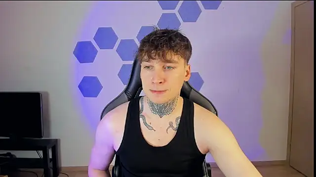 Chris Tyson online show from March 2025 04:27:02 AM