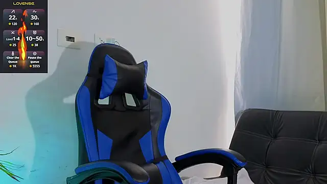 EdwardRoss  online show from January 2026 06:23:02 PM