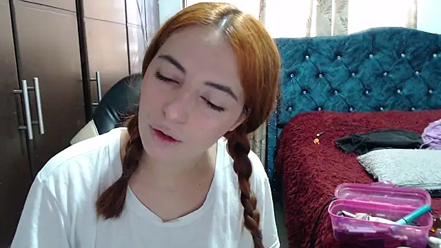 Kate lorens9 online show from September 2025 12:16:02 PM