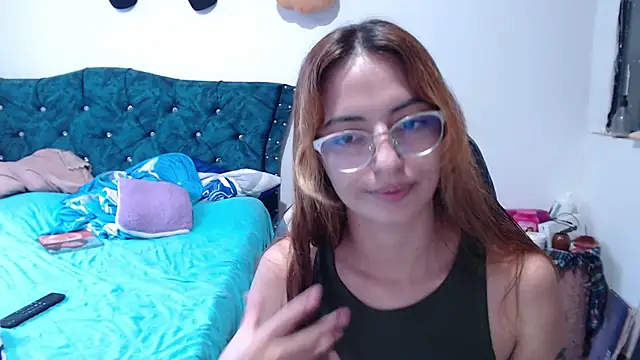 Snapshot of Kate_lorens9 chatting on July 2026 10:37:01 PM Kate lorens9 online show from July 2026 10:37:01 PM