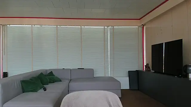 Sheandhim23 online show from February 2025 11:41:02 AM