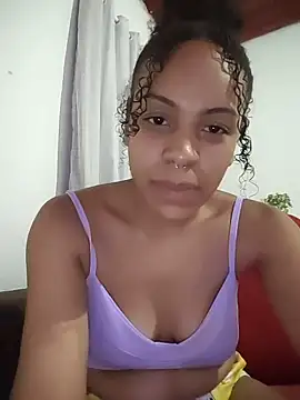 Julia Pretinha online show from November 2025 02:22:01 AM