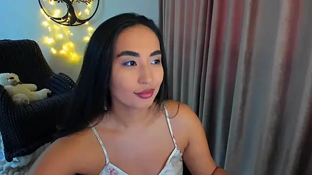 worldofkim online show from January 2026 10:53:02 AM