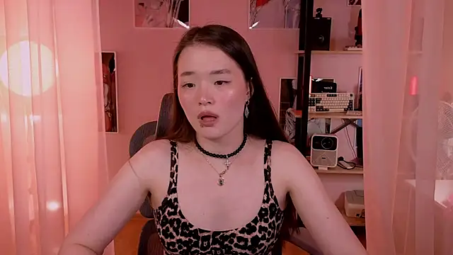 U KINKY online show from May 2026 03:19:02 PM