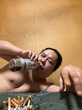 punk0805 online show from October 2025 11:19:02 AM