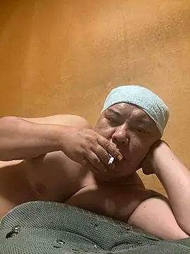 punk0805 online show from October 2025 04:08:01 PM