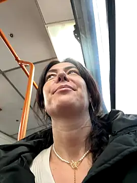 eveangelll online show from November 2025 05:17:01 AM