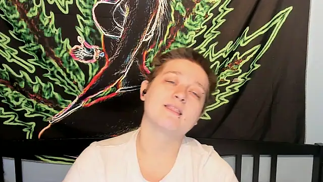 Snapshot of Chloenightmare chatting on November 2025 07:14:02 PM Chloenightmare online show from November 2025 07:14:02 PM