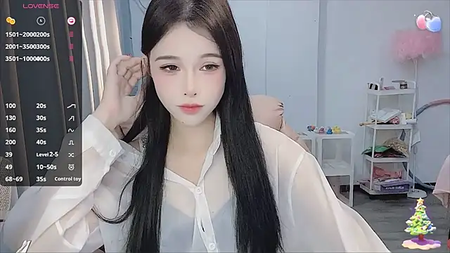 Snapshot of 7-Love chatting on January 2025 11:57:01 AM 7-Love online show from January 2025 11:57:01 AM