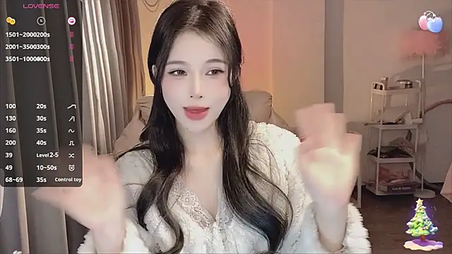 Snapshot of 7-Love chatting on January 2025 12:04:02 PM 7-Love online show from January 2025 12:04:02 PM