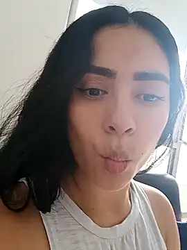 Snapshot of GiiirlPower chatting on December 2024 08:23:02 PM GiiirlPower online show from December 2024 08:23:02 PM
