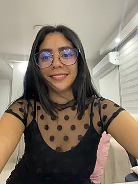 Snapshot of GiiirlPower chatting on September 2025 05:07:01 AM GiiirlPower online show from September 2025 05:07:01 AM
