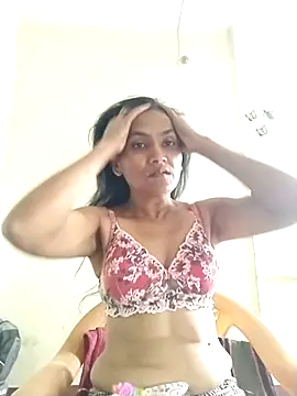 sunita6009 online show from April 2026 08:01:02 AM
