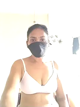 Snapshot of sunita6009 chatting on July 2026 04:42:01 AM sunita6009 online show from July 2026 04:42:01 AM