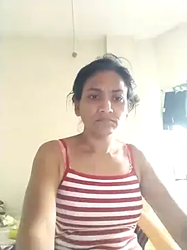 Snapshot of sunita6009 chatting on July 2026 04:06:02 AM sunita6009 online show from July 2026 04:06:02 AM