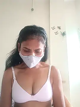 Snapshot of sunita6009 chatting on July 2026 03:15:02 AM sunita6009 online show from July 2026 03:15:02 AM