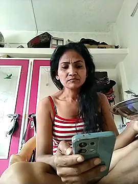 Snapshot of sunita6009 chatting on July 2026 08:24:02 AM sunita6009 online show from July 2026 08:24:02 AM
