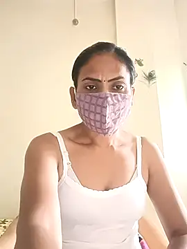 Snapshot of sunita6009 chatting on August 2026 09:23:02 AM sunita6009 online show from August 2026 09:23:02 AM