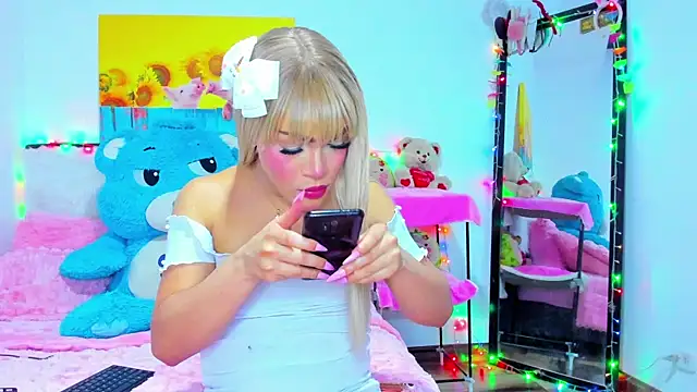 Candy Candy   online show from January 2026 03:43:01 AM