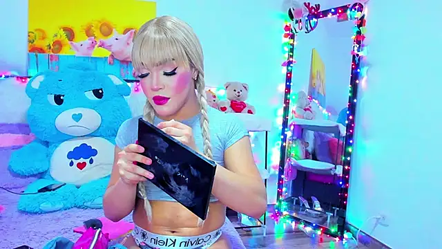 Snapshot of Candy_Candy__ chatting on February 2026 06:00:02 PM Candy Candy online show from February 2026 06:00:02 PM