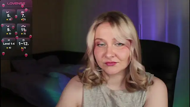 Snapshot of sensual_girrrl chatting on September 2025 07:27:02 PM sensual girrrl online show from September 2025 07:27:02 PM