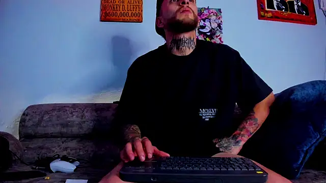 Drako Lamar online show from October 2025 02:03:02 AM