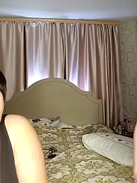 Snapshot of ___Midnight___ chatting on November 2025 04:22:02 AM Midnight online show from November 2025 04:22:02 AM