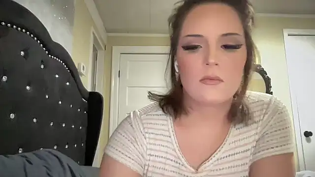 sexylilly69 online show from February 2025 01:05:02 AM