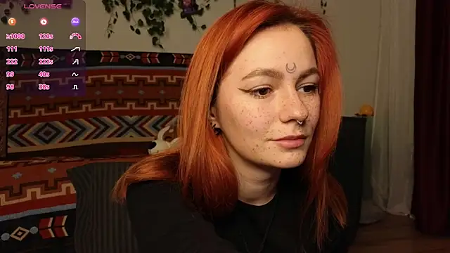 girl with snaketatto0 online show from December 2025 02:20:02 AM