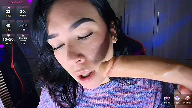 leahtemptation3 online show from October 2025 09:49:01 AM