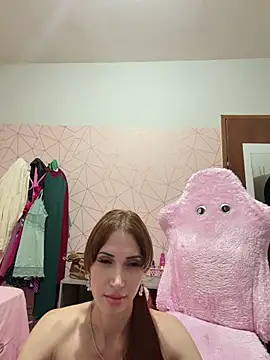 Irresistible24 online show from February 2026 09:35:01 PM