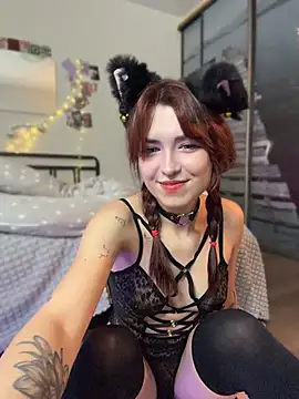 Snapshot of Evangeline_Lawrence_ chatting on May 2026 04:26:01 PM Evangeline Lawrence online show from May 2026 04:26:01 PM