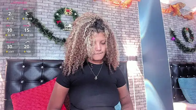 Snapshot of ivy_copper1 chatting on December 2024 08:39:01 PM ivy copper1 online show from December 2024 08:39:01 PM