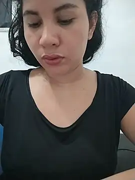 Snapshot of Yara0k chatting on May 2026 10:37:02 PM Yara0k online show from May 2026 10:37:02 PM