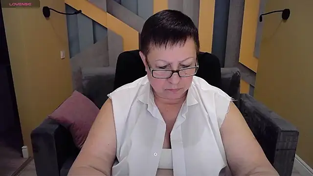 Snapshot of BarbaraTurners chatting on December 2024 09:37:01 PM BarbaraTurners online show from December 2024 09:37:01 PM