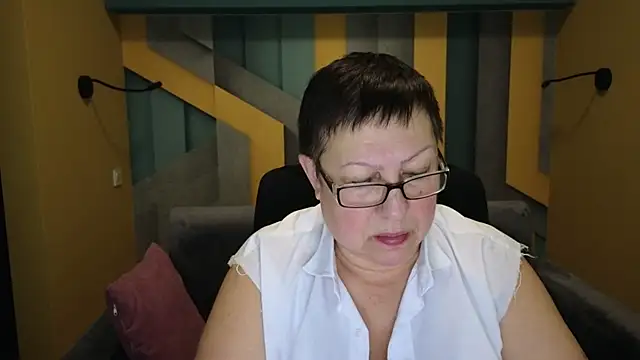 Snapshot of BarbaraTurners chatting on January 2025 06:31:01 PM BarbaraTurners online show from January 2025 06:31:01 PM