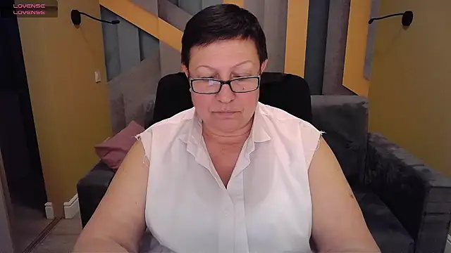 Snapshot of BarbaraTurners chatting on February 2025 01:02:02 AM BarbaraTurners online show from February 2025 01:02:02 AM