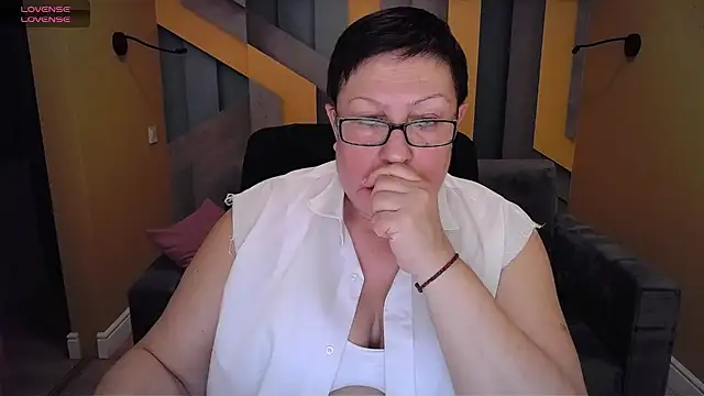 Snapshot of BarbaraTurners chatting on February 2025 06:31:02 PM BarbaraTurners online show from February 2025 06:31:02 PM